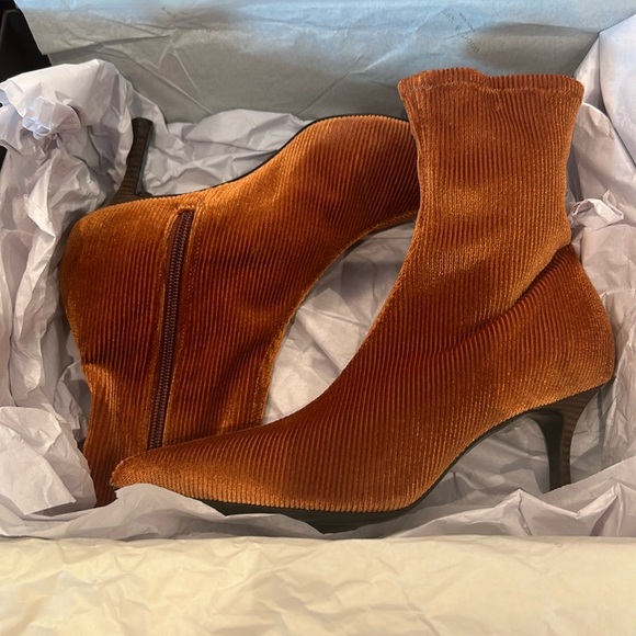 Rag & Bone Brea Boot - Velour Corduroy - Picture 7 of 11